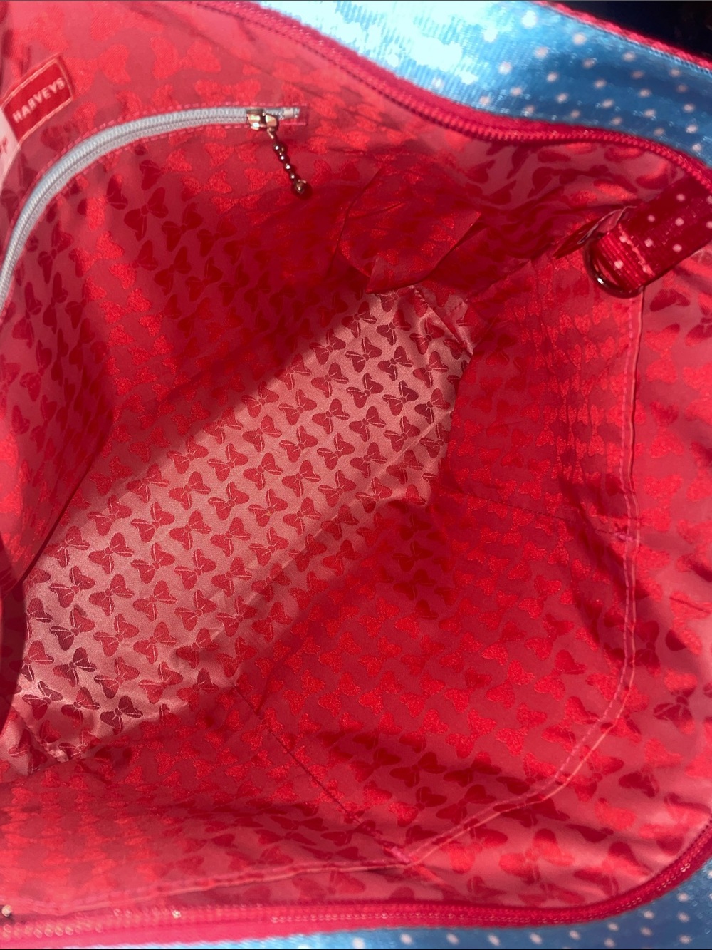 Harveys Disney Minnie Dots Colorblock Polka Dot Tote Bag with Removable Strap - Picture 4 of 5